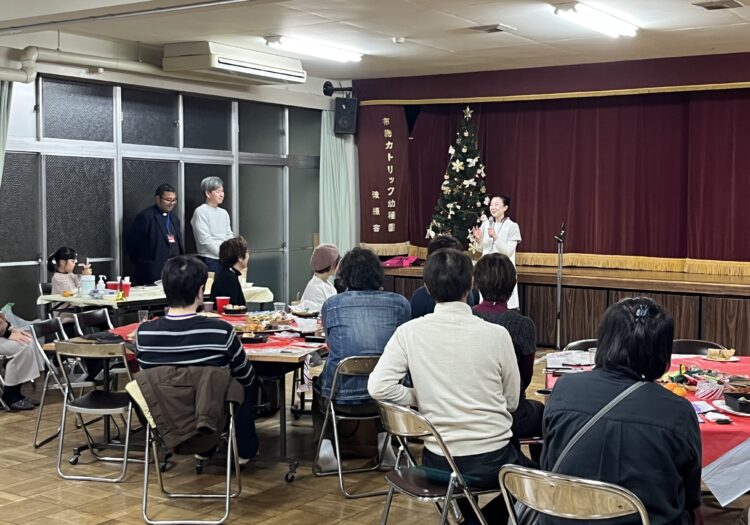 「第9回大人のまちカフェinカトリック布施教会〜忘年会・クリスマス会みたいなまちカフェ〜」を開催しました